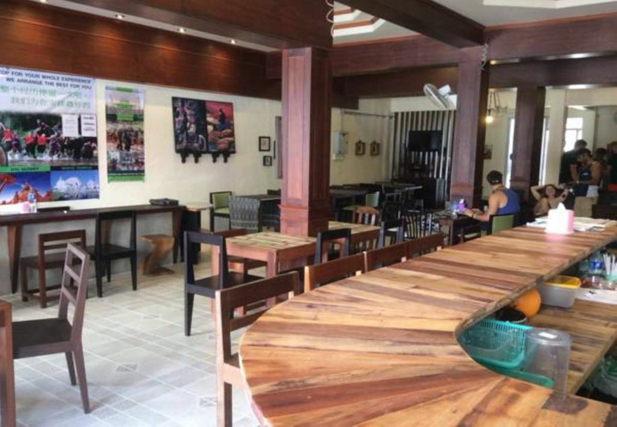 Thapae Backpackers Hostel (Adults Only) 치앙마이 외부 사진